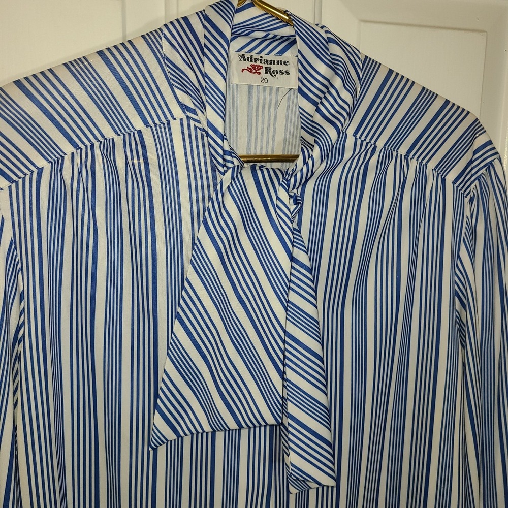 Vtg 70s Polyester blouse with attach Tie Blue Striped Sailor Tie Size L